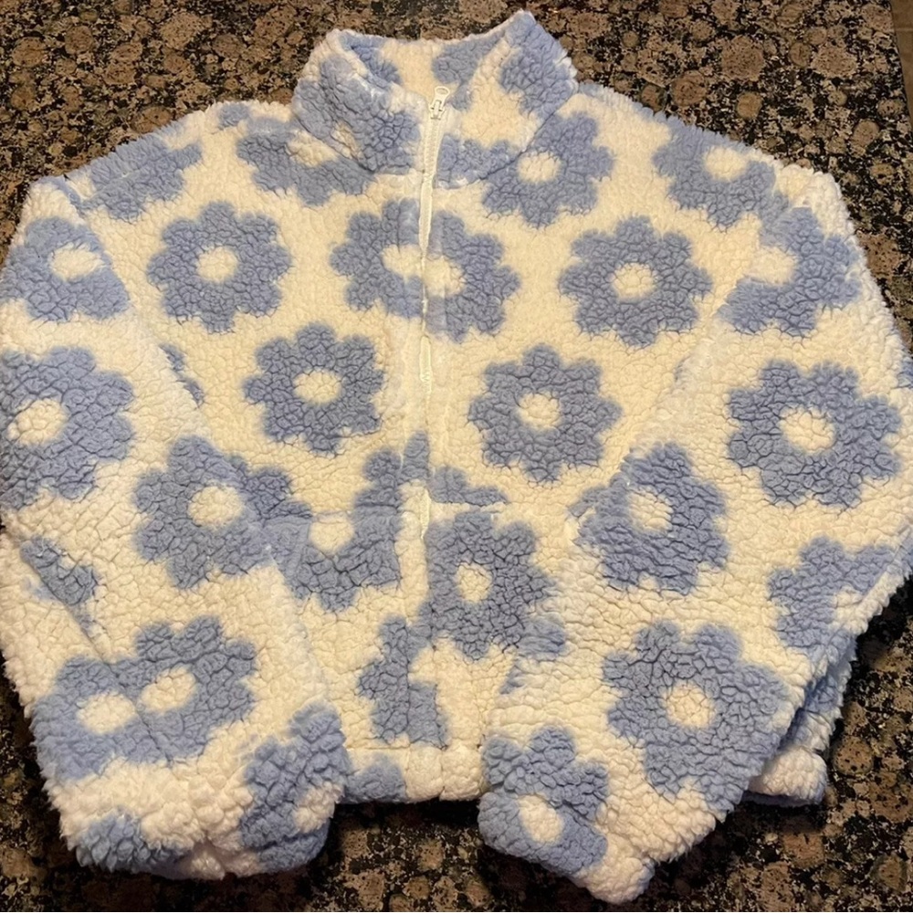 PacSun Women’s Printed Full Zip Sherpa Jacket